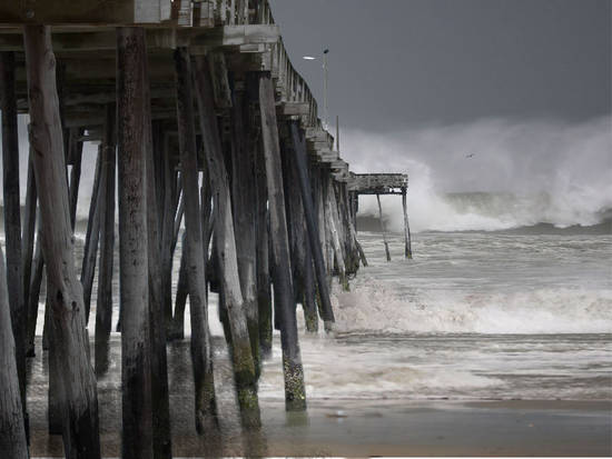 cloudy pier