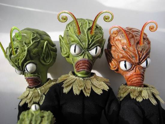 Grumpy Aliens