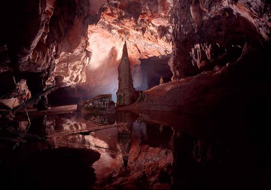 Old Lighthouse Cave