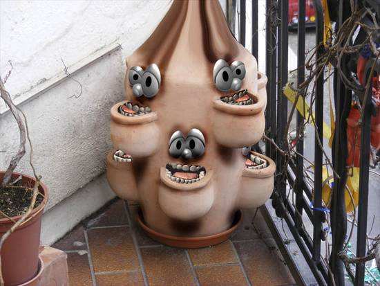 Siamese Pots