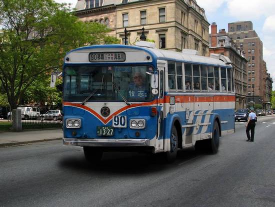 Ryukyu bus (wrong place)