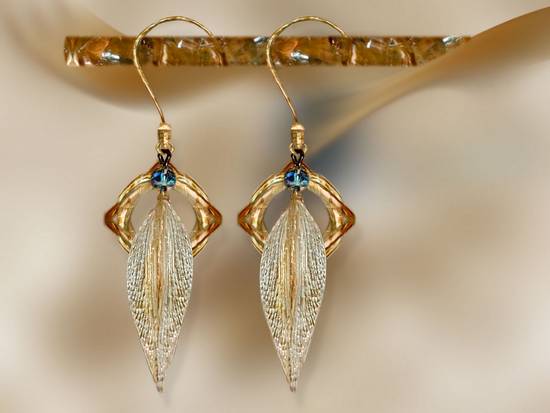 Leaf earrings