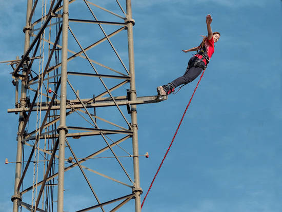 Tower Bungee Jumping