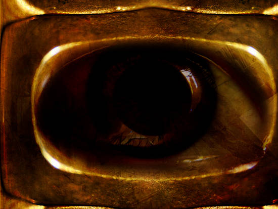 GOLDEN EYE