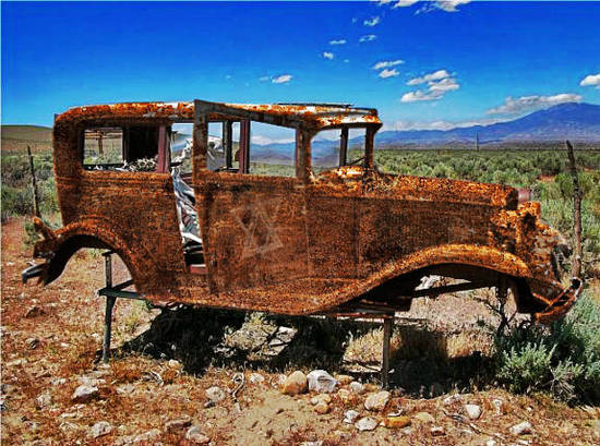 rusty car