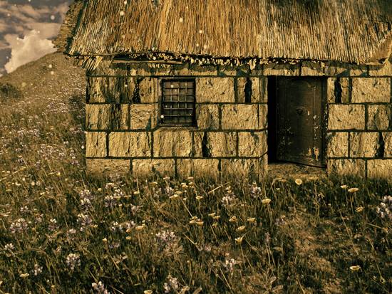 Old house on the hill 