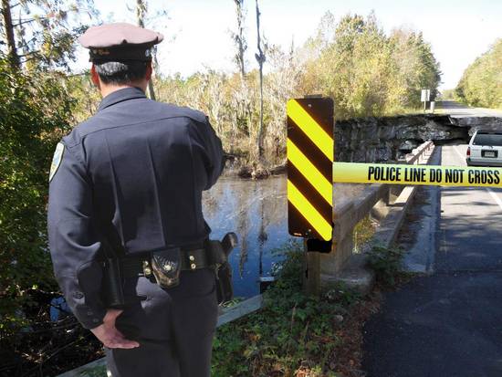 bridge collapse